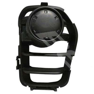 Fog Lamp Cover – With Hole, Right-Hand (NZ Driver Side) to Suit Nissan Caravan NV350 / E26 2018 on Facelift